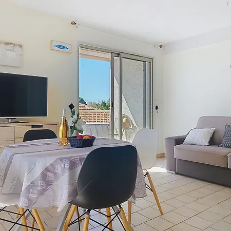 Le Drakar By Interhome Appartement Fréjus