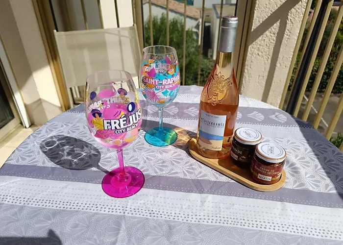 Le Drakar By Interhome Appartement Fréjus