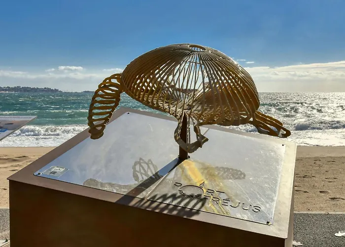 Le Drakar By Interhome * Fréjus