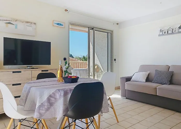 Le Drakar By Interhome Appartement Fréjus