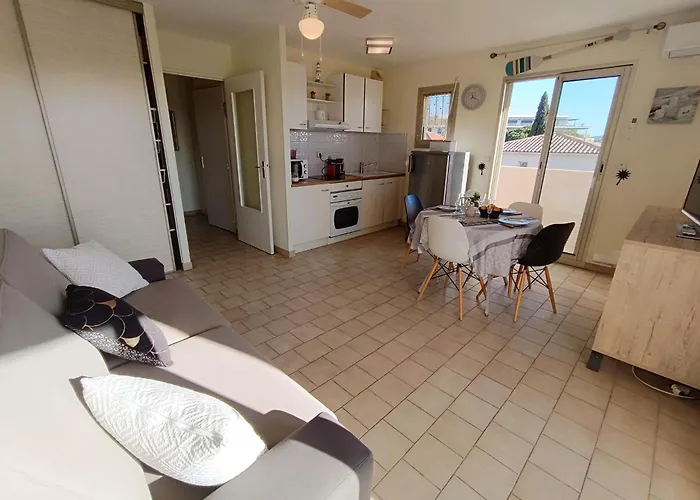 Le Drakar By Interhome Appartement Fréjus
